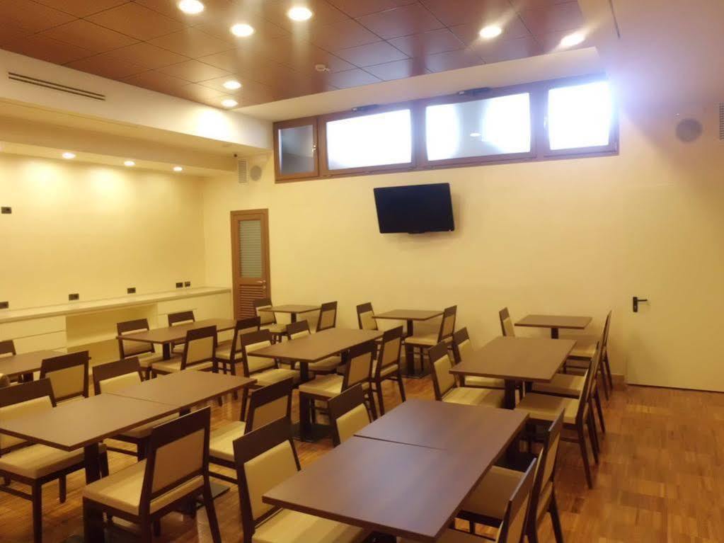 Hotel Moderno Bari